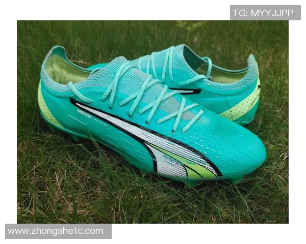 球星们纷纷穿上暗煞足球鞋 助力比赛中的速度与力量彰显